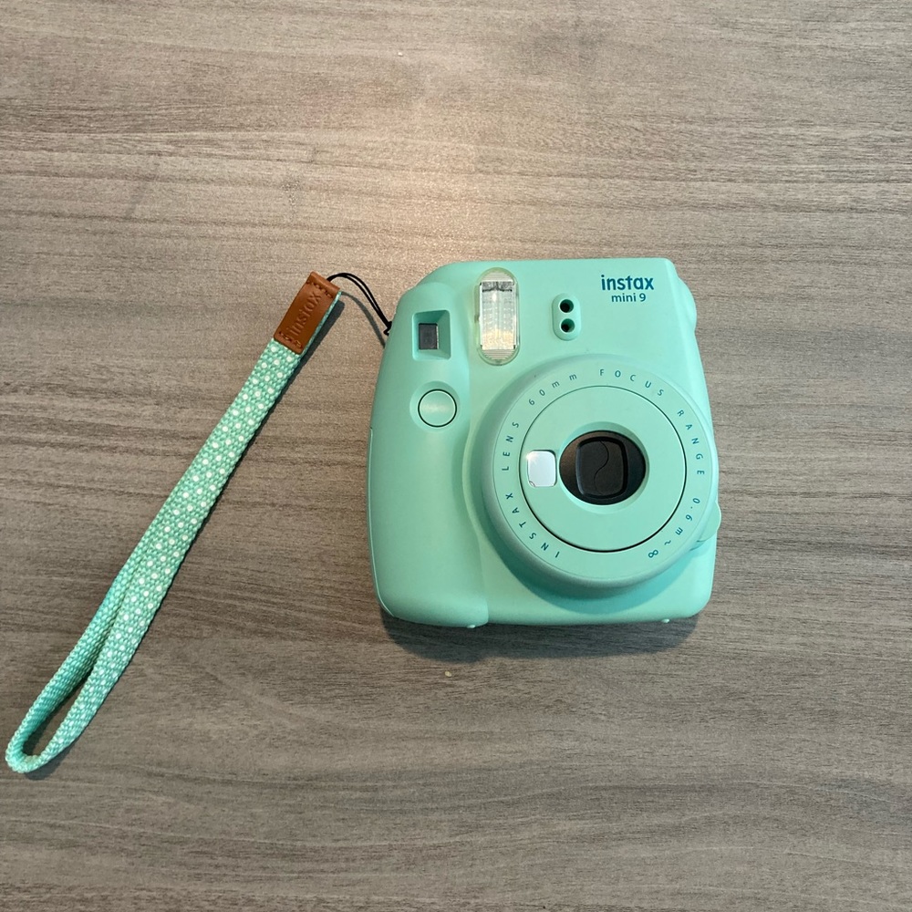 Instax mini 9